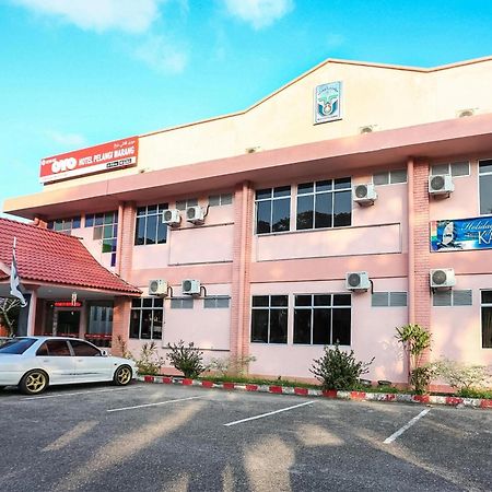 Super Oyo 89640 Hotel Pelangi Маранг Экстерьер фото