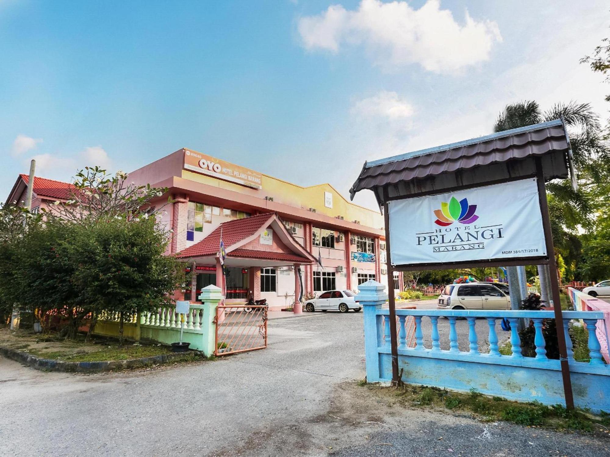Super Oyo 89640 Hotel Pelangi Маранг Экстерьер фото